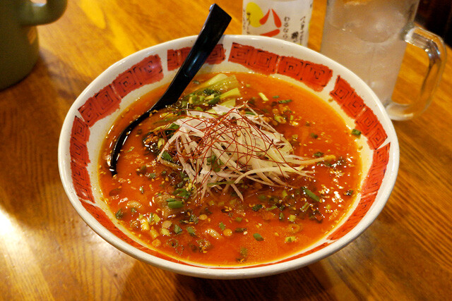 【赤担々麺】担々麺という食べものがそもそもうまいのか、それとも「光陽楼」の担々麺がうますぎるのか!?:パリッコ『今週のハマりめし』第249回